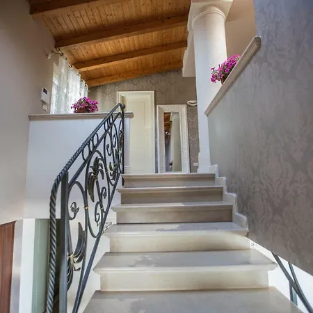 Corbera Palmaris Villa *
